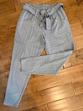 Athleta Black & White Paperbag Plaid Pull-On Straight Pants